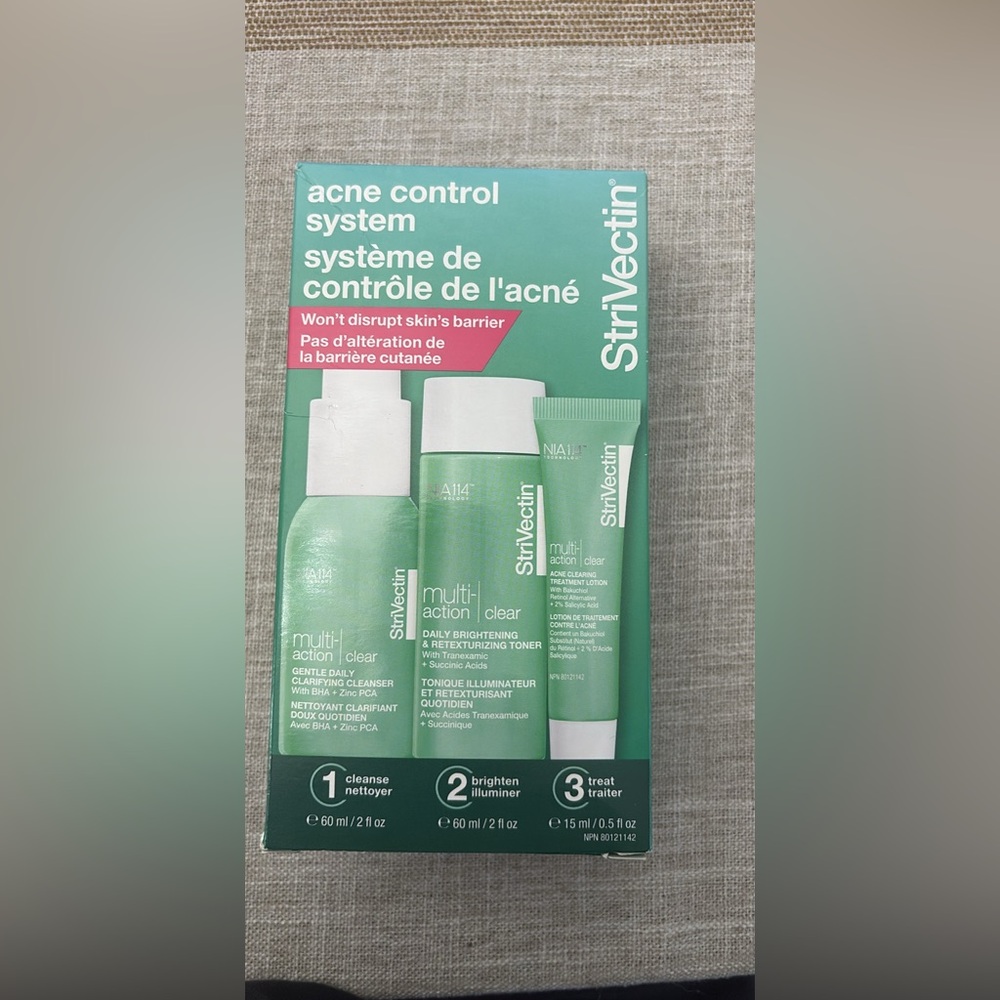 StriVectin Acne Control System - Green